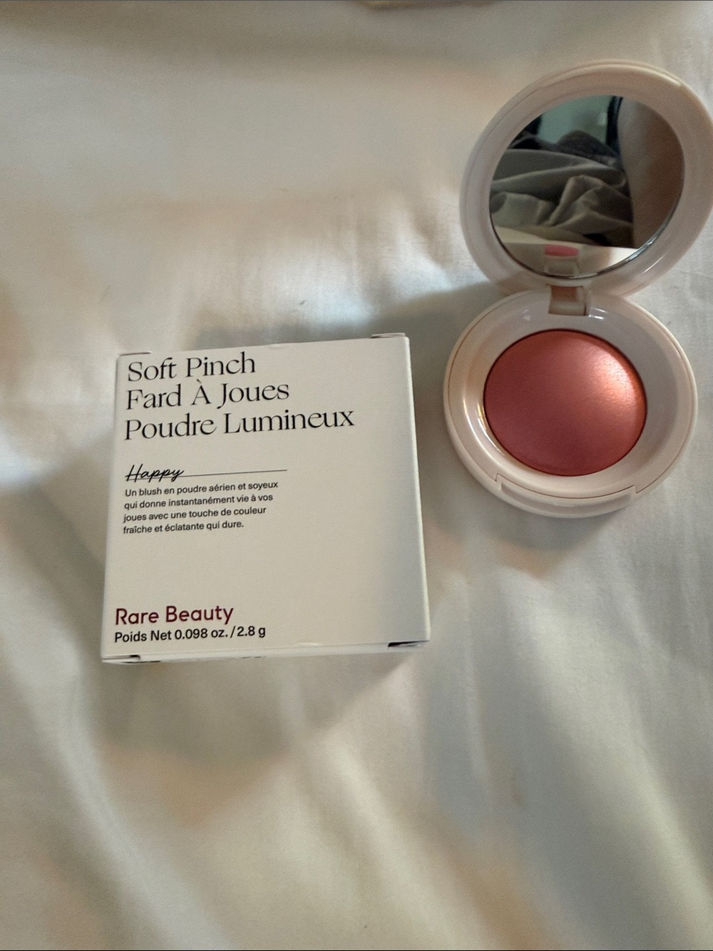 🛍️ Rare Beauty by Selena Gomez Soft Pinch Luminous Powder Blush in Shade Happy